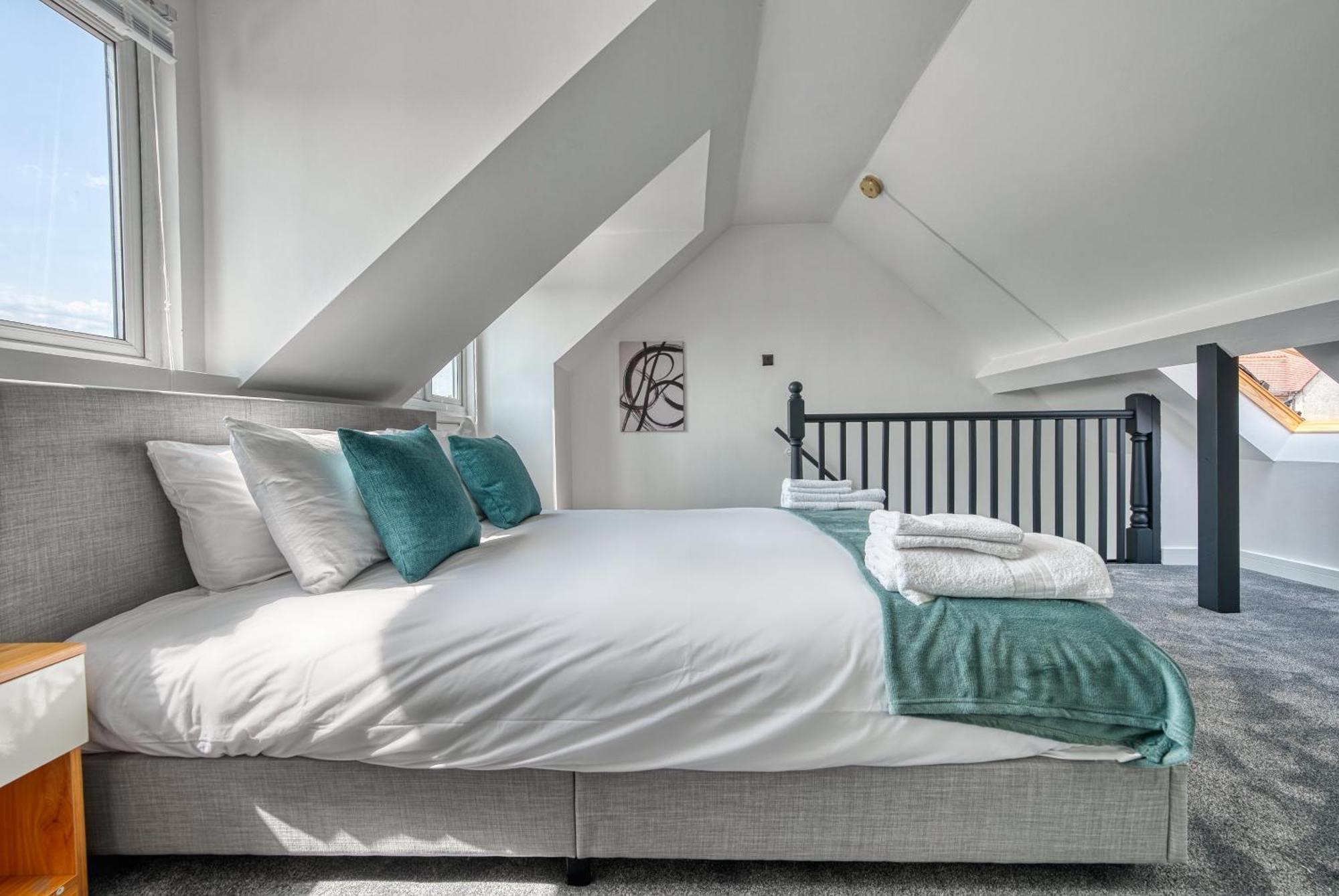 Aryas Homes Oxford - Headington Eksteriør bilde